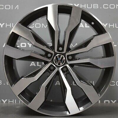 GENUINE VOLKSWAGEN VW Tiguan R Line Suzuka 5 Twin Spoke 20 Inch Alloy