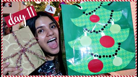 Vlogmas Day 11 Wrap Xmas Presents With Me A Serious Talk Help Pls