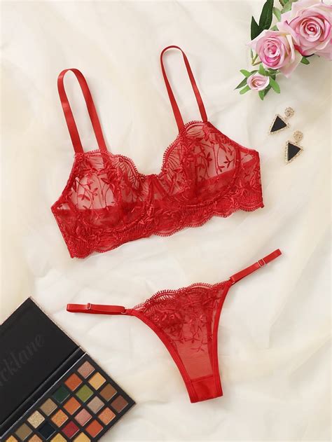 Red Romantic Romantic Collar Plain Sexy Sets Embellished Slight Stretch