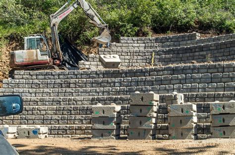 Redi Rock Retaining Walls Wilbert Precast Harrison Id Wall Flickr