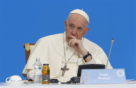 Papa Francisc Consideră Că Furnizarea De Arme Ucrainei Este Acceptabilă