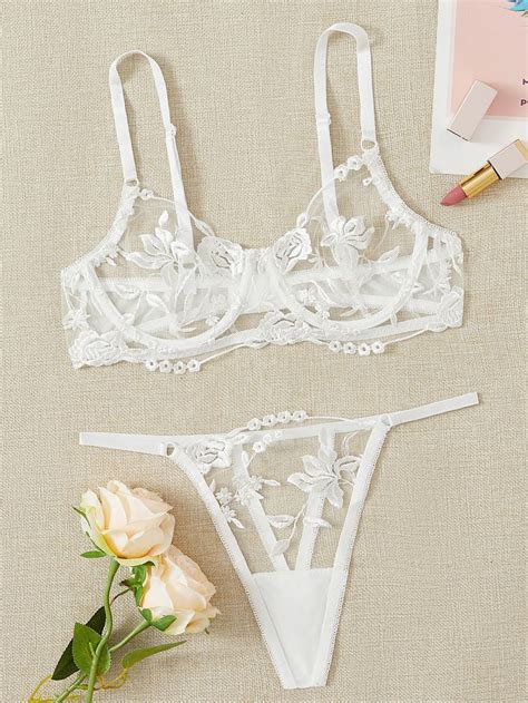 White Romantic Romantic Collar Plain Sexy Sets Embellished Slight