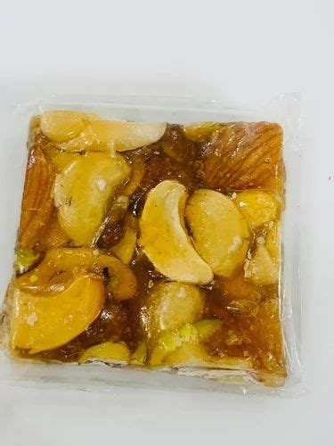 Mix Dry Fruit Chikki Packaging Size G At Rs Kg In Barnala