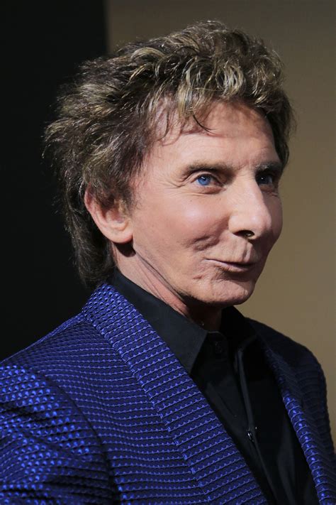 Barry Manilow Health Crisis — Rushed To Hospital | National Enquirer