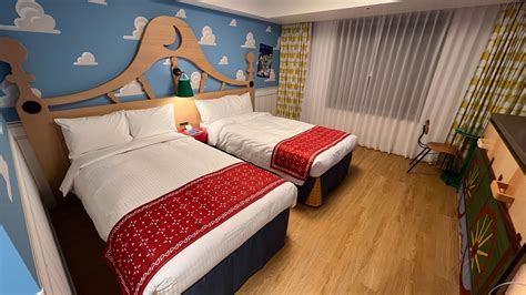 Tour a Standard Room at the New Toy Story Hotel at Tokyo Disney Resort - WDW News Today