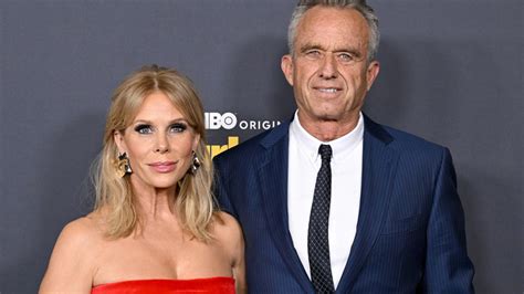 Whats Really Going On With Rfk Jr And Cheryl Hines Marriage