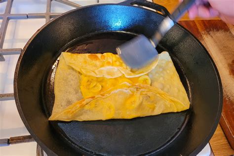 Thai Roti With Banana Condensed Milk And Egg Ian Benites