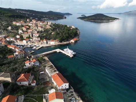 Aerial Photography of Coastal Town · Free Stock Photo