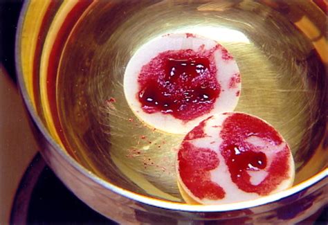Do modern Roman Catholics still believe in Transubstantiation? - boards.ie