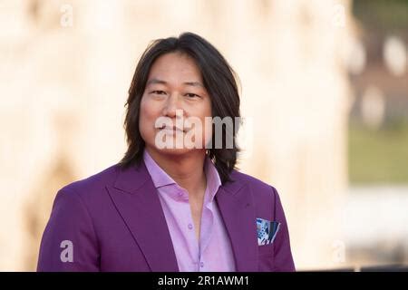 L acteur Sung Kang participe à la première du film Fast X le