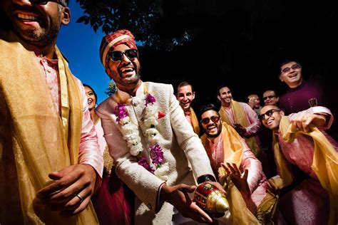 How To Photograph The Baraat In An Indian Wedding