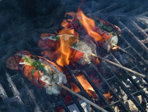 Chucks Food Shack How To Grill A Seafood Bounty Of Alaskan King Crab