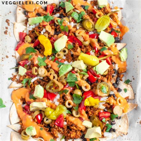 Healthy Loaded Nachos - Veggie Lexi