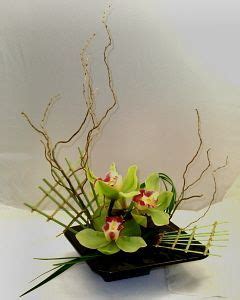 418 best miniature flower arrangements images on Pinterest | Art floral ...