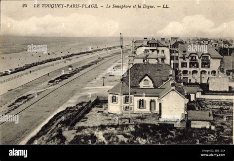 Le Touquet Paris Plage Pas de Calais Le Sémaphore et la Digue usage