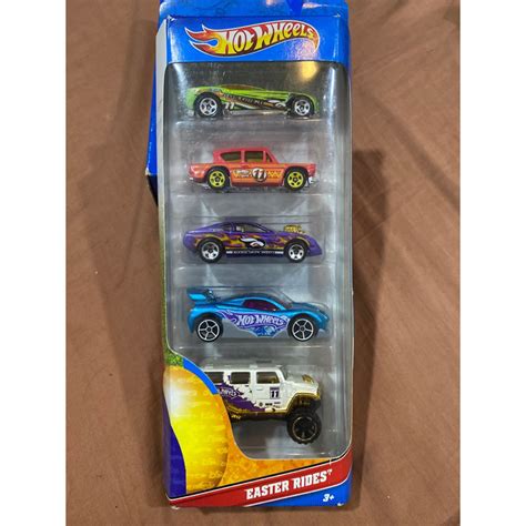 Hot Wheels Easter Rides Gift Pack Target Torque Screw Ford Anglia E Overbored Ms T