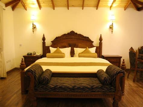 Best Price on Araliya Green Hills Hotel in Nuwara Eliya + Reviews