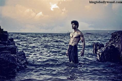 These Hot Pics Of Vidyut Jammwal Proves That He Is A Real Beast