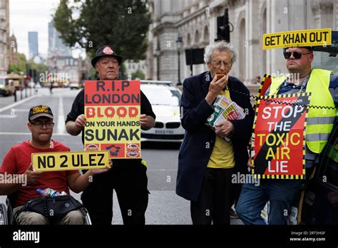 Stop The Ulez Expansion Hi Res Stock Photography And Images Alamy