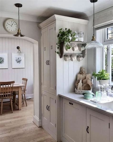 40+ Elegant Ideas for Beautiful Farmhouse Kitchen Cabinets - No ...