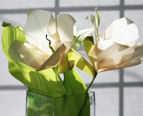 Items Similar To Wild Lilies Origami Flower Bouquet Paper Flower Bouquet Translucent Glowing