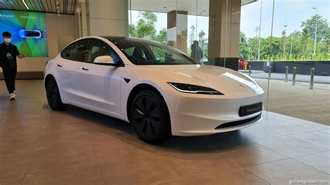 Pelancaran Tesla Model 3 Pusat Pengalaman Pertama Di Malaysia Gohed