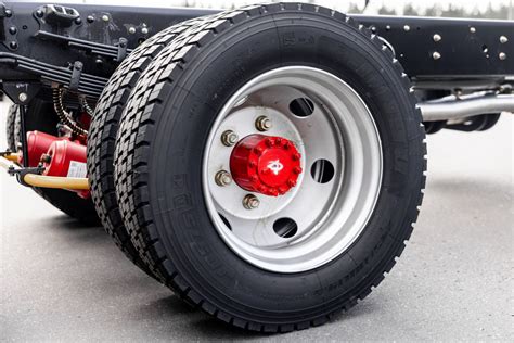 Модельный ряд Dongfeng (Донг Фенг) C100