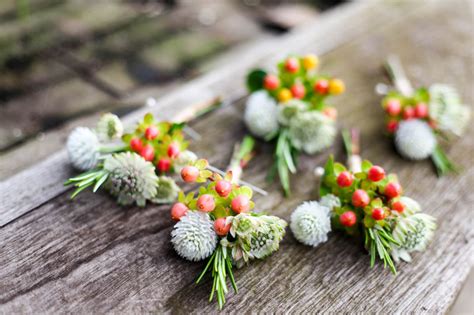 DIY Wedding Flowers - Green and Gorgeous Flowers