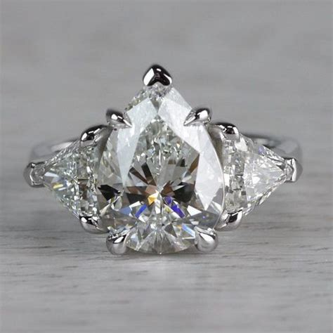 Luxurious Carat Pear Shaped Diamond Ring Three Stone Engagement