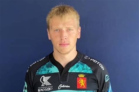 Роман Бяков стал игроком «Красного Яра»