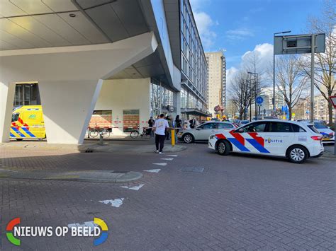 Fietser Gewond Na Aanrijding Met Auto Grote Beer Rotterdam Nieuws Op