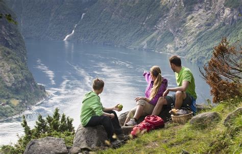 Norway Tour Packages from India | Travel in Norway | Norway in a Nutshell | Freedom Holidays