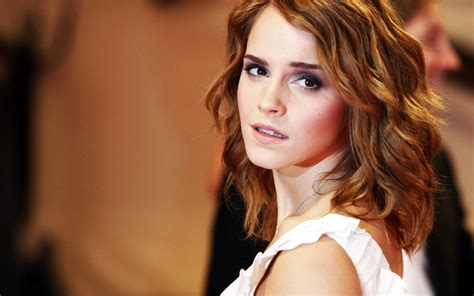 Women Emma Watson Actress Brunette Wallpaper Coolwallpapers Me