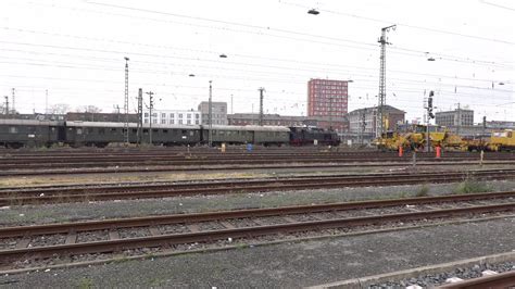 78 468 fährt in den Hauptbahnhof Münster ein mit Pfeifkonzert am Ende