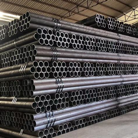 Sch 40 API 5L ASTM A106 A53 Gr B Seamless Carbon Steel Pipes