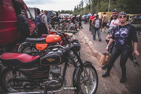 Galeria Motocyklowa Mototour Pl Zloty Motocyklowe Motorcycle