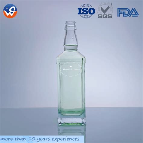 700ml Customized Square Shape Transparent Empty Super Flint Glass