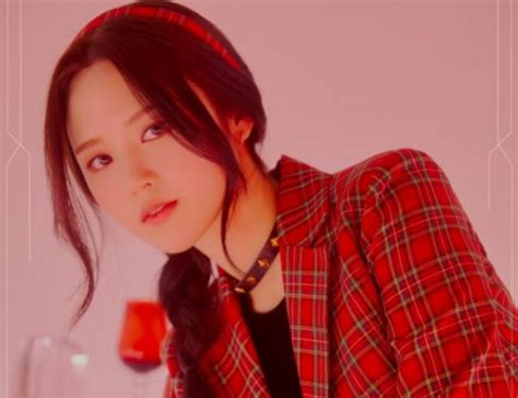 HOT ISSUE Dana Profile