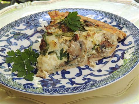 Sausage, Spinach and Mushroom Quiche – Joy To My Heart