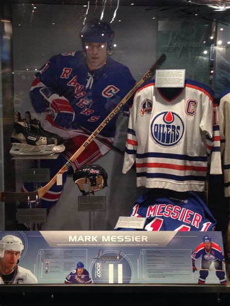 Mark Messier exhibit #hhof #nyr #oilers | New york rangers, Mark ...