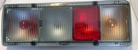 Britax 9300 Rear Cluster Light Wraparound