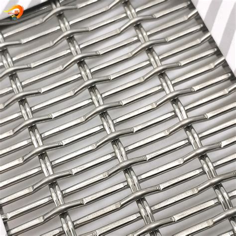 China Square Decorative Screen Stainless Steel Woven Crimped Wire Mesh