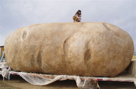 The Famous Idaho Potato Tour, The World’s Largest Potato on Wheels