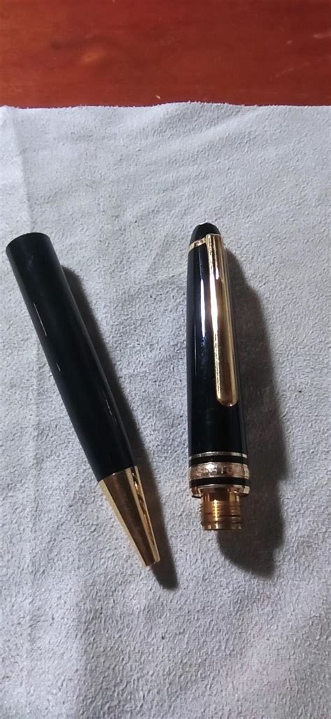 ปากกา Mont Blanc Meisterstuck Classique Gold Trim Ballpoint Pen ENNXO