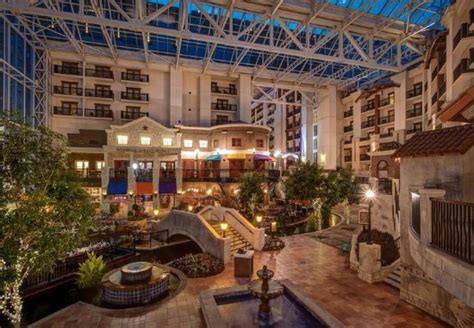 Gaylord Texan Resort And Convention Center Updated 2018 Prices And Resort