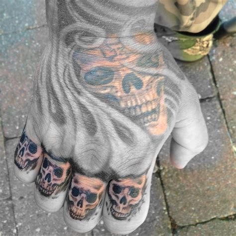 Mijn Hand Tattoo Skull Hand Tattoo Hand Tattoos For Guys Hand Tattoos