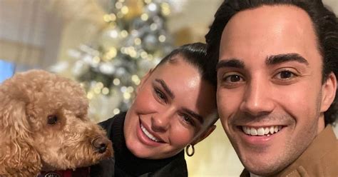 Jake Carter Dit Qu Avoir Un Chien Avec Sa Petite Amie Karen Byrne Les A