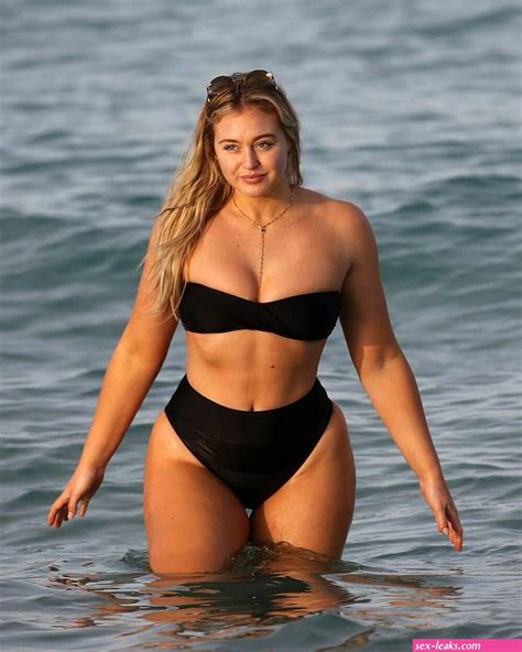 Iskra Lawrence Naked Images Sex Leaks