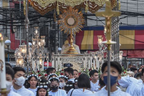 In Photos Celebrating Corpus Christi The Great Catholic Feast Of Self