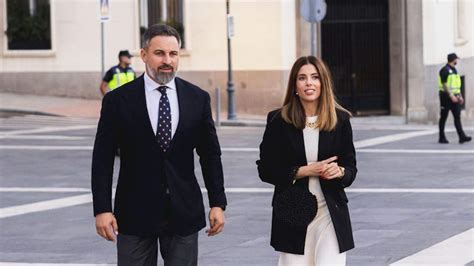 Santiago Abascal se convertirá en padre por quinta vez